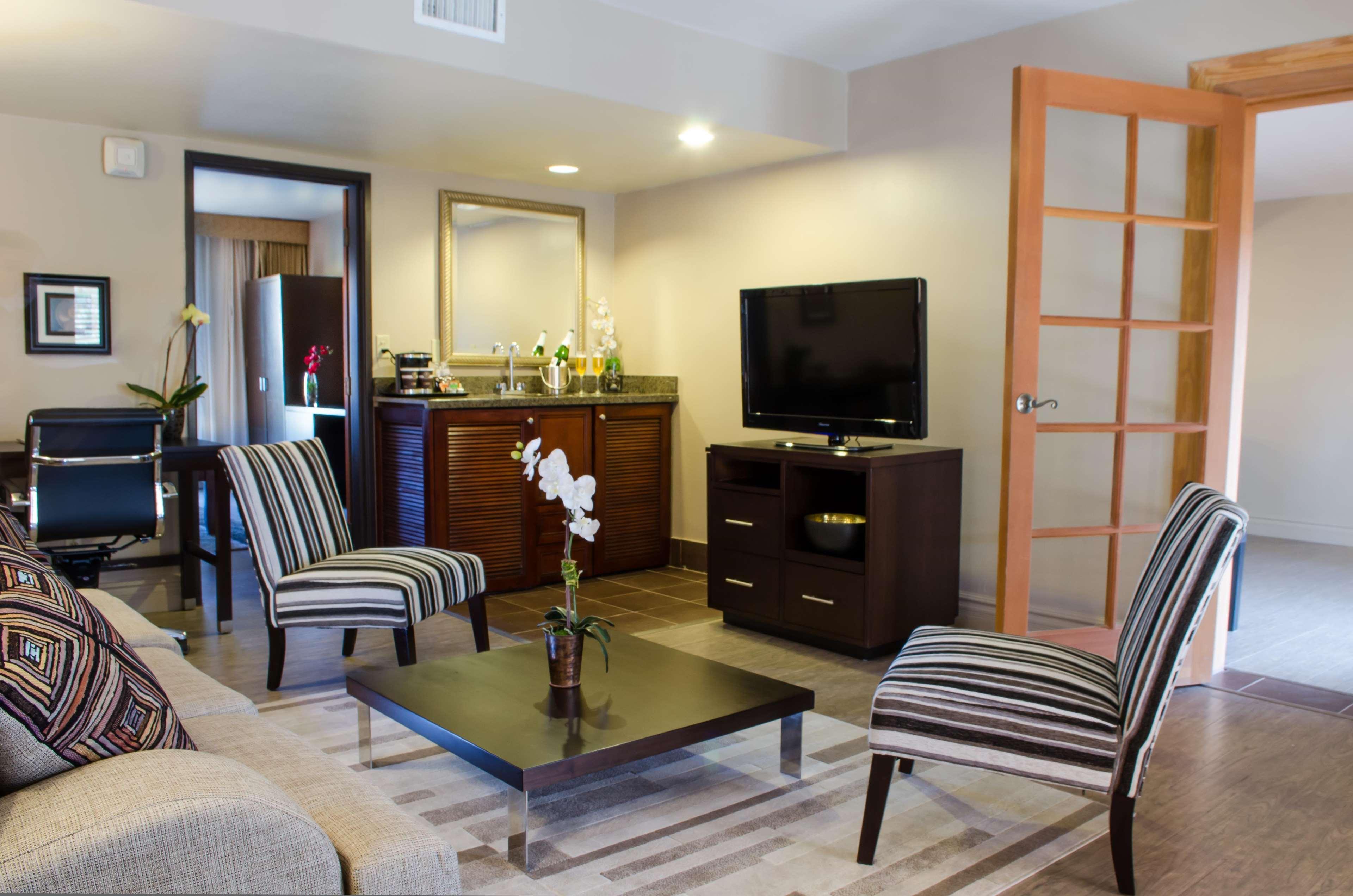 Doubletree Suites By Hilton Tucson Airport Εξωτερικό φωτογραφία