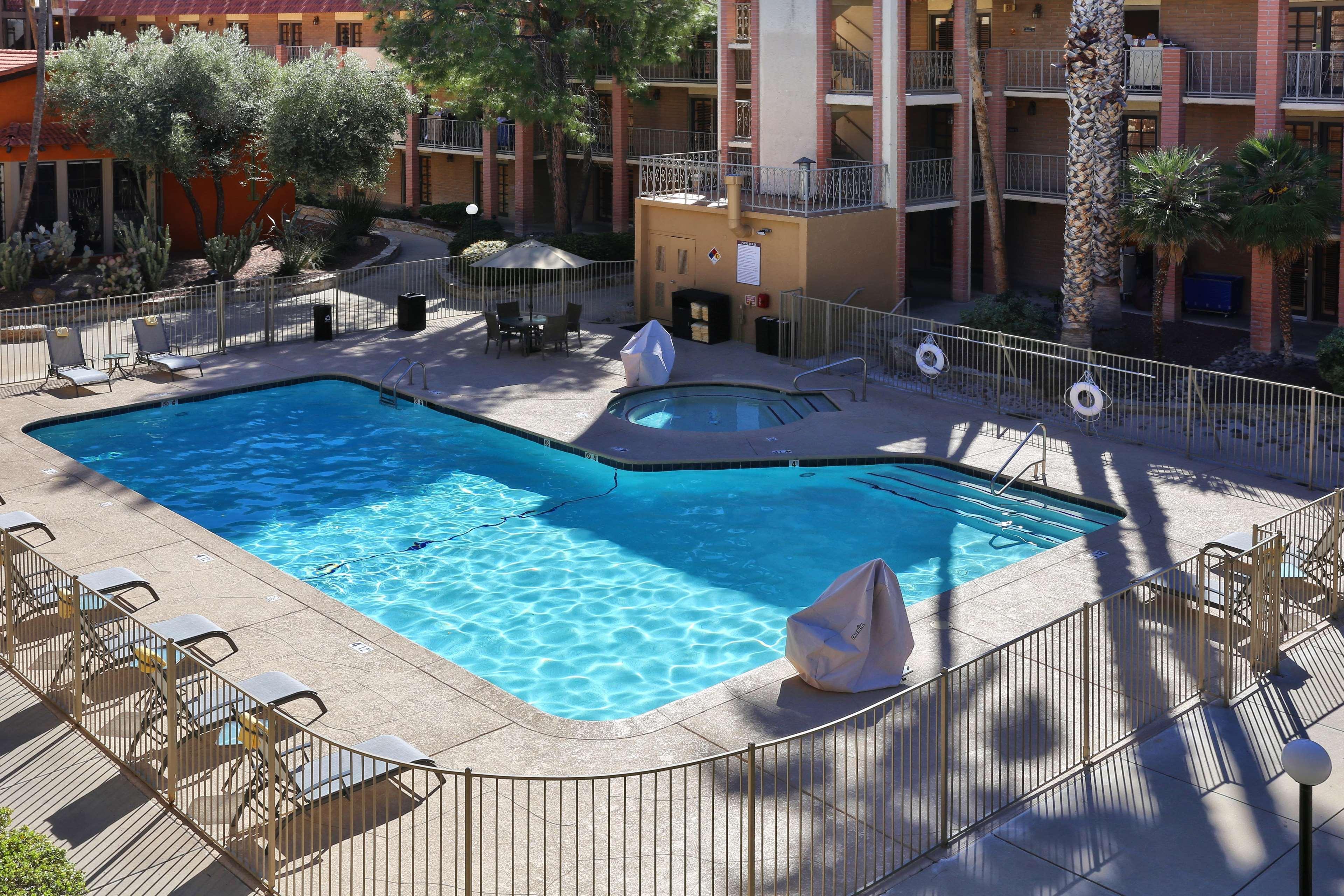 Doubletree Suites By Hilton Tucson Airport Εξωτερικό φωτογραφία