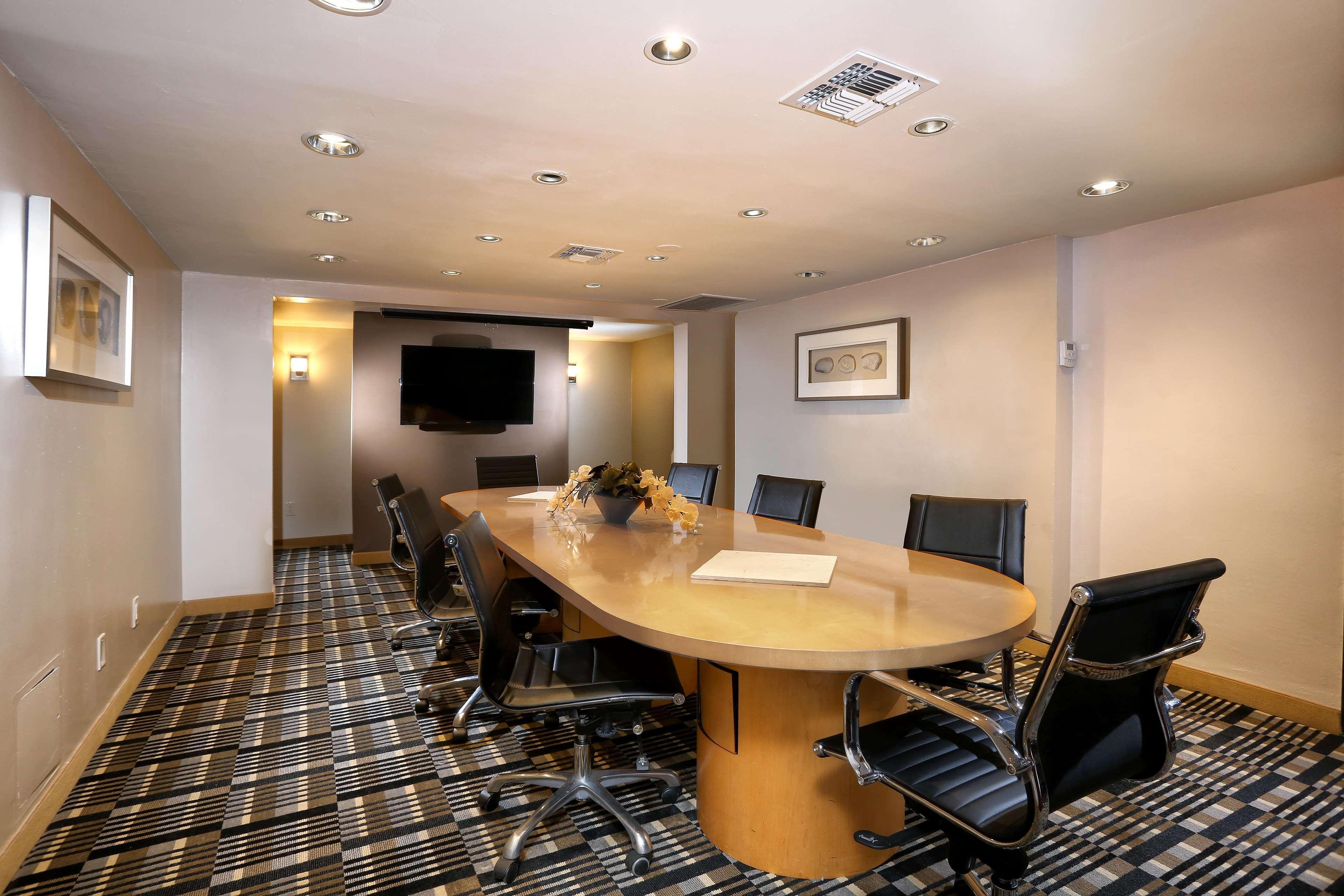 Doubletree Suites By Hilton Tucson Airport Εξωτερικό φωτογραφία
