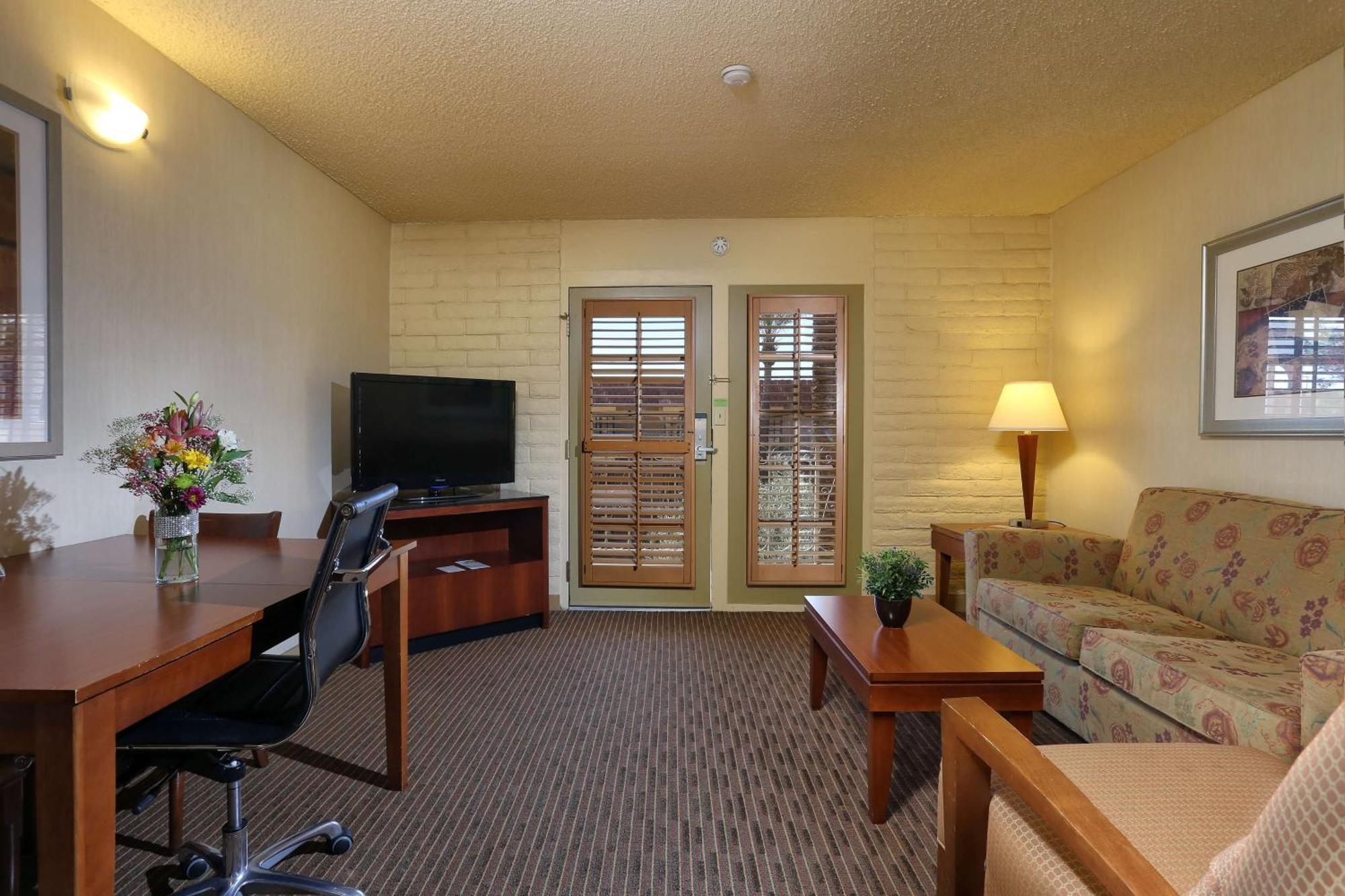 Doubletree Suites By Hilton Tucson Airport Εξωτερικό φωτογραφία